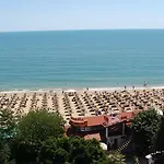 Хотел Ambassador - Free Parking