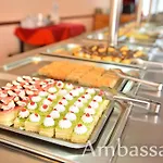 Хотел Ambassador - Free Parking 3*