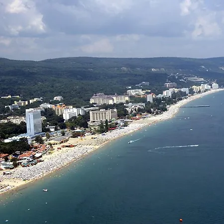 Ambassador فندق غولدن ساندز