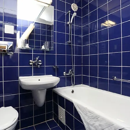 Hotell Ambassador - Free Parking 3*