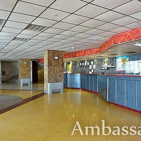Hotel Ambassador - Free Parking 3*