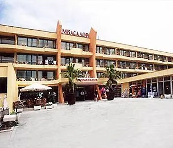 Hotel Ambassador - Free Parking