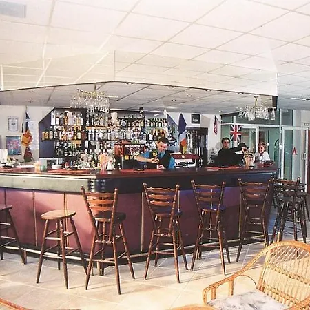 Ambassador فندق غولدن ساندز