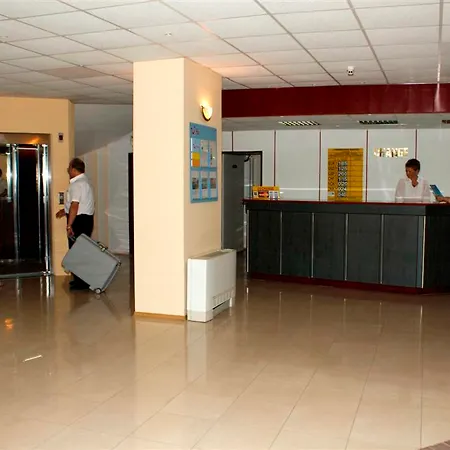 Ambassador - Free Parking Золоті Піски