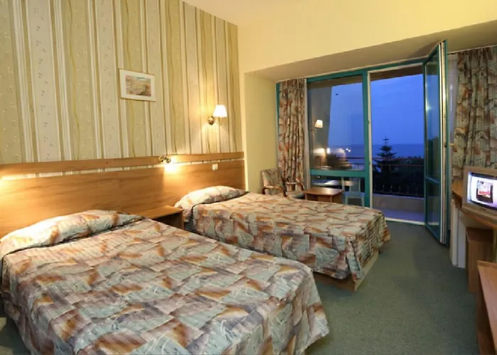 Ambassador - Free Parking Golden Sands