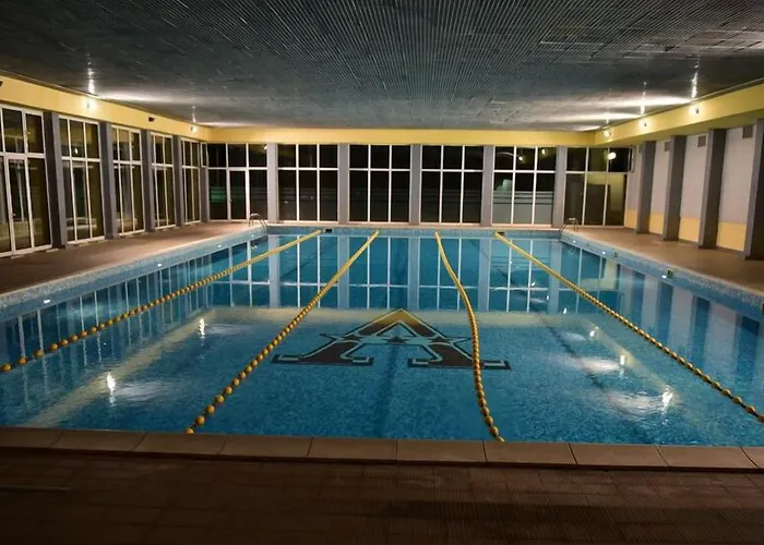 Ambassador - Free Parking 호텔