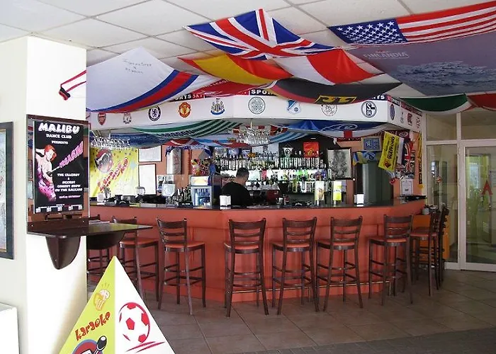 Ambassador - Free Parking 3*