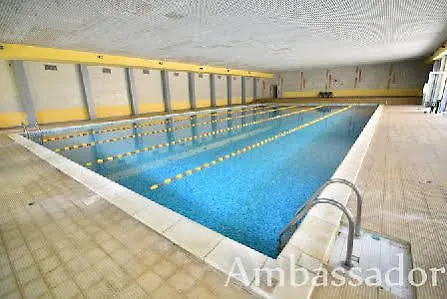 Ambassador - Free Parking Hotell 3*